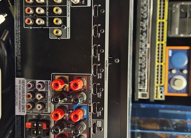 Обзор бюджетного портативного микшера для караоке и домашней звукозаписи